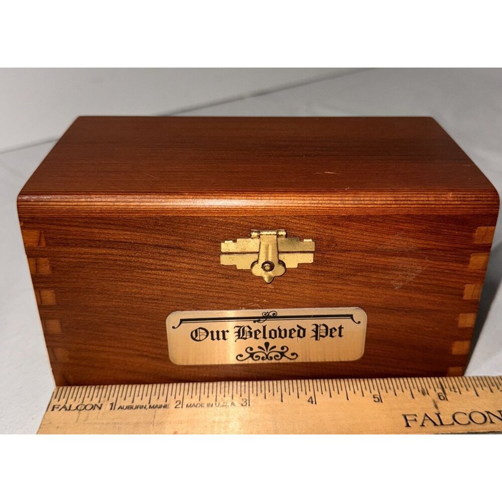 Wooden dovetailed Pet Ashes Keepsake Box Hinged Lid brass plaque - Picture 6 of 8